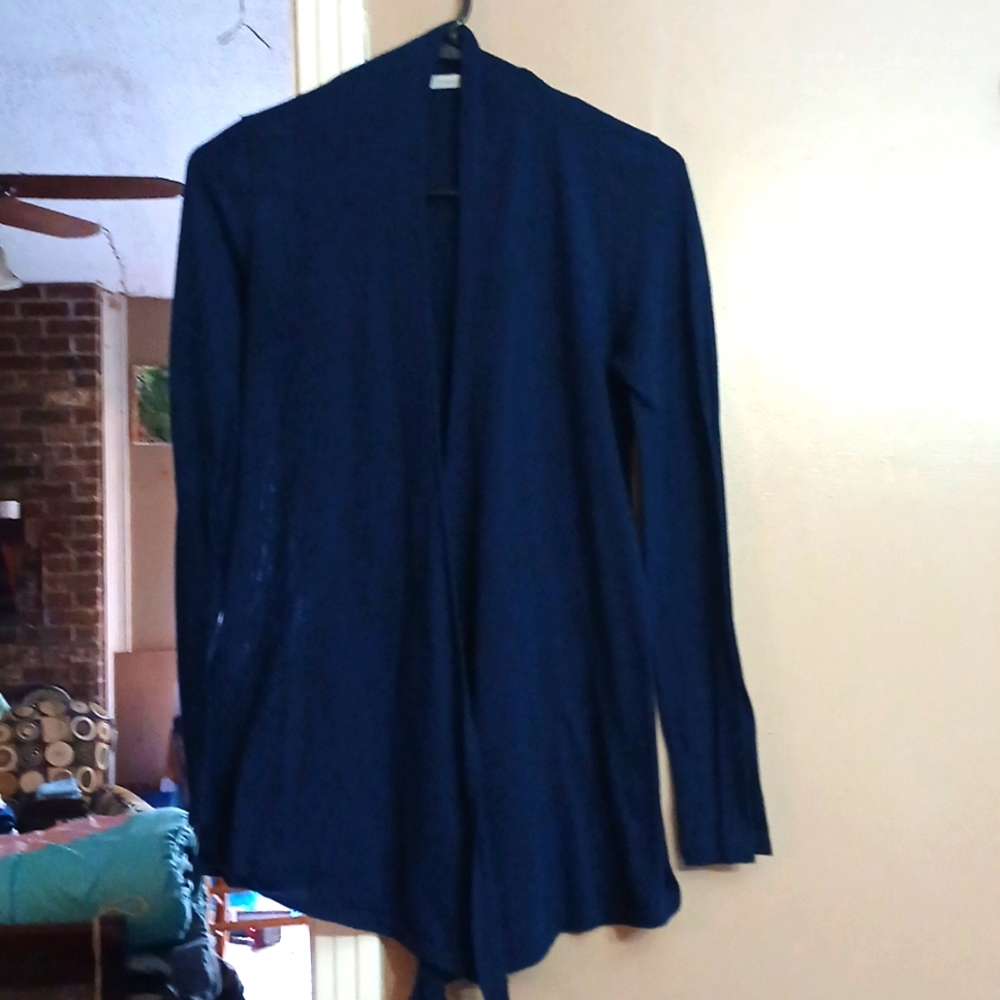 Long sleeve cardigan shirt